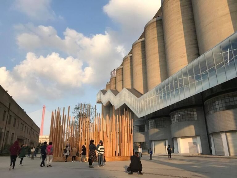 West 8 Simple Waterfront lecture at Shanghai Urban Space Art Season 2017 in Minsheng Wharf